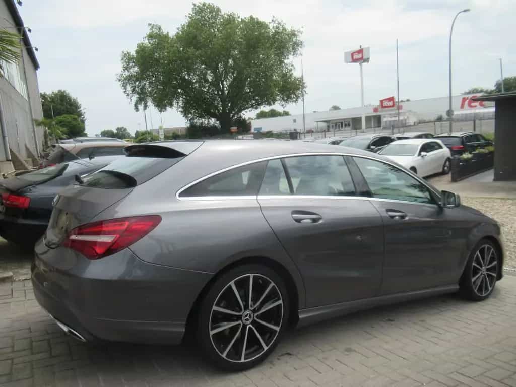 Mercedes-Benz CLA 200 Shooting Brake -NAVI-LEDER- SHZ-PDC-2.HD 10/2018-photo-11
