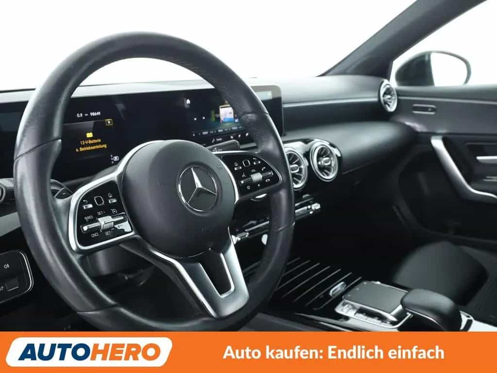 Mercedes-Benz A 250 Progressive Aut.*LED*NAVI*TEMPO*PDC*SHZ* 09/2019-photo-10