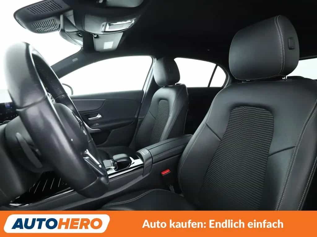 Mercedes-Benz A 250 Progressive Aut.*LED*NAVI*TEMPO*PDC*SHZ* 09/2019-photo-9