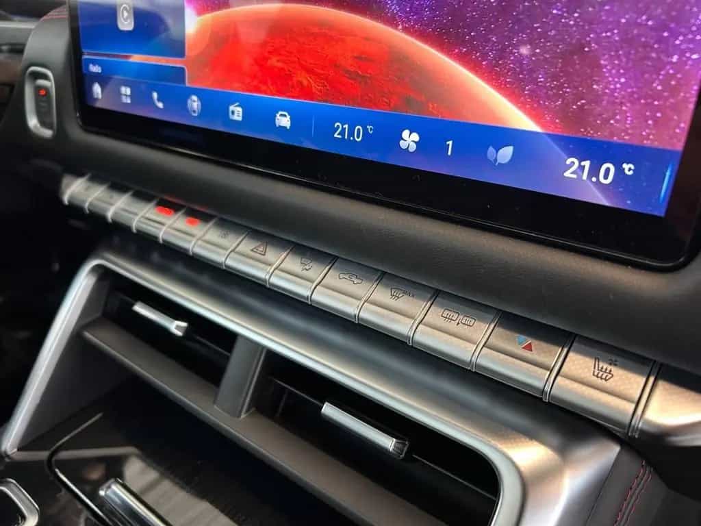 Foton 4 Ultra 2.0 L Diesel 117kW 8AT null-photo-14