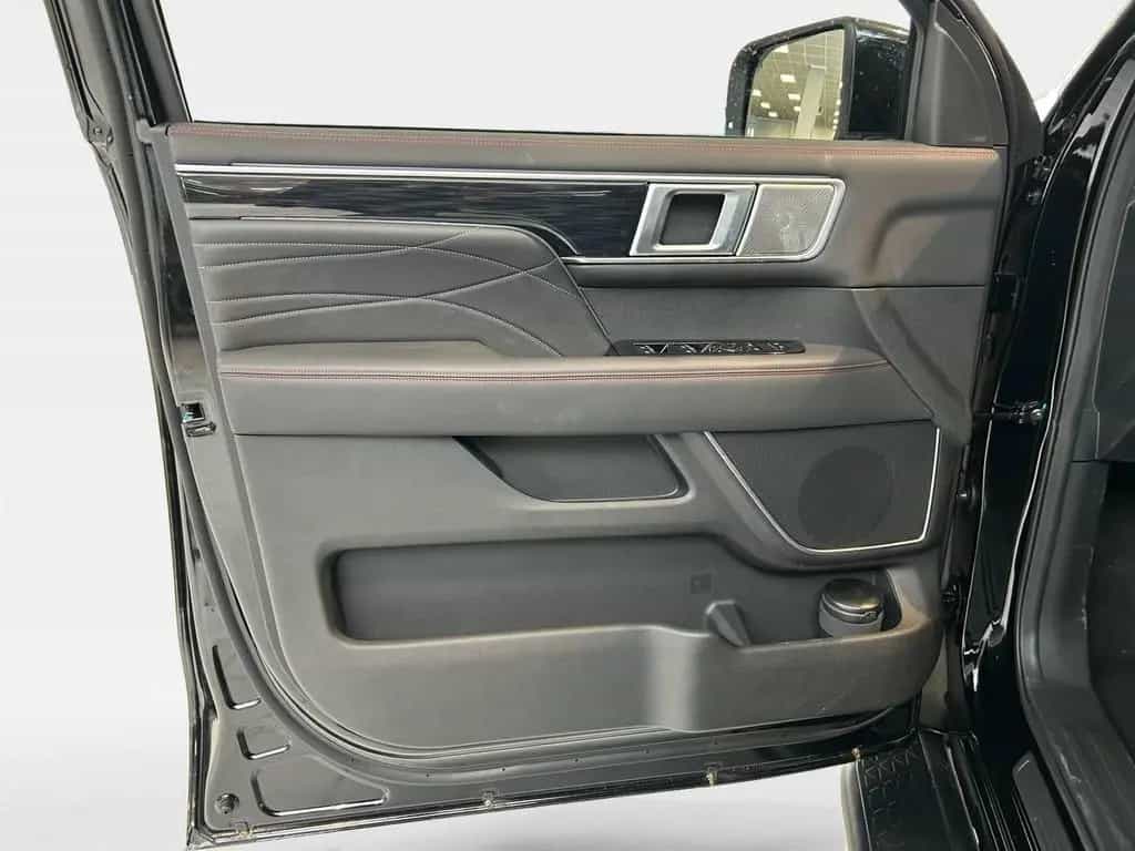 Foton 4 Ultra 2.0 L Diesel 117kW 8AT null-photo-22
