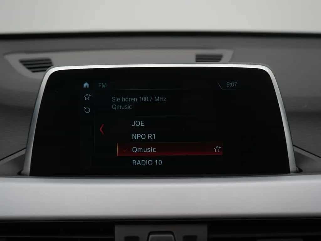BMW X1 sDrive 18 d,LED,NAVI,TEMPO,KLIMA,KAM,STANDLÜF 05/2019-photo-17