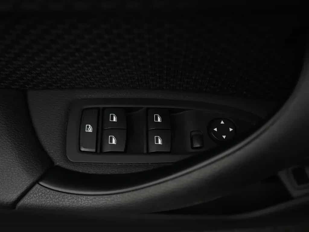 BMW X1 sDrive 18 d,LED,NAVI,TEMPO,KLIMA,KAM,STANDLÜF 05/2019-photo-24