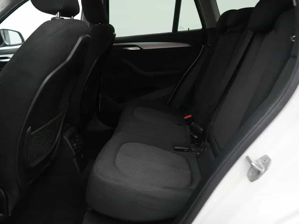 BMW X1 sDrive 18 d,LED,NAVI,TEMPO,KLIMA,KAM,STANDLÜF 05/2019-photo-6