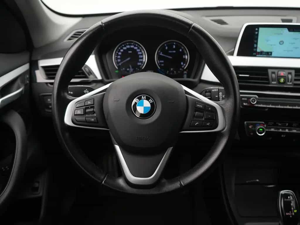 BMW X1 sDrive 18 d,LED,NAVI,TEMPO,KLIMA,KAM,STANDLÜF 05/2019-photo-9