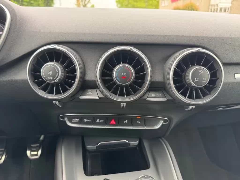 Audi TT Coupe 2.0 TFSI/Garantie/Alcantara/Xenon 12/2014-photo-19