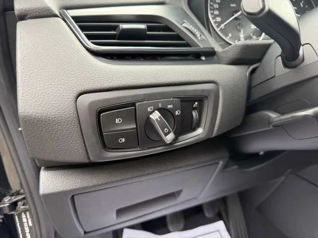 BMW 218 Active Tourer 218i Active Tourer  Advantage Navi  LED 12/2016-photo-10