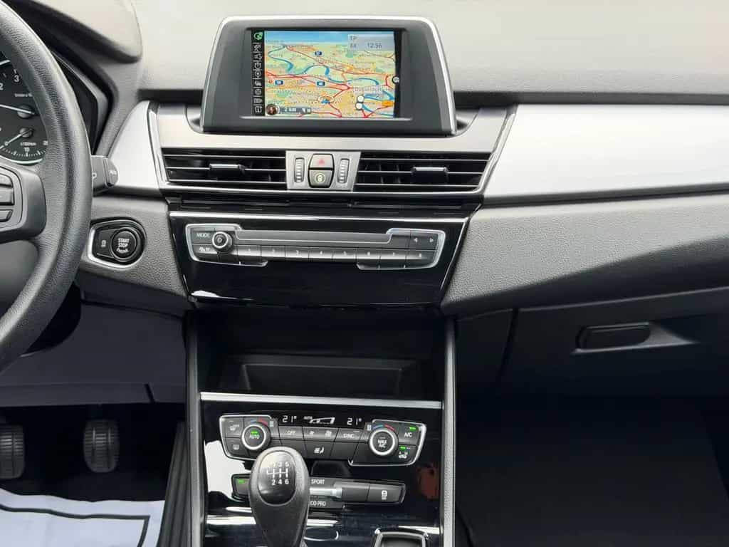 BMW 218 Active Tourer 218i Active Tourer  Advantage Navi  LED 12/2016-photo-16