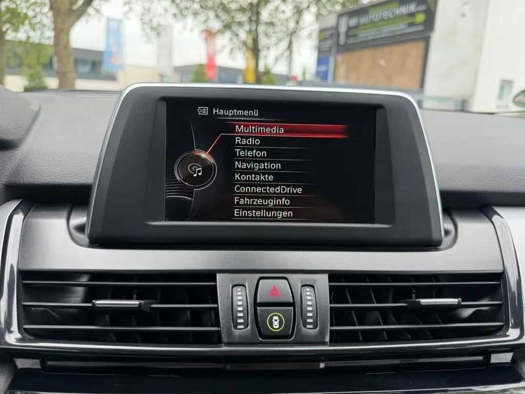 BMW 218 Active Tourer 218i Active Tourer  Advantage Navi  LED 12/2016-photo-21