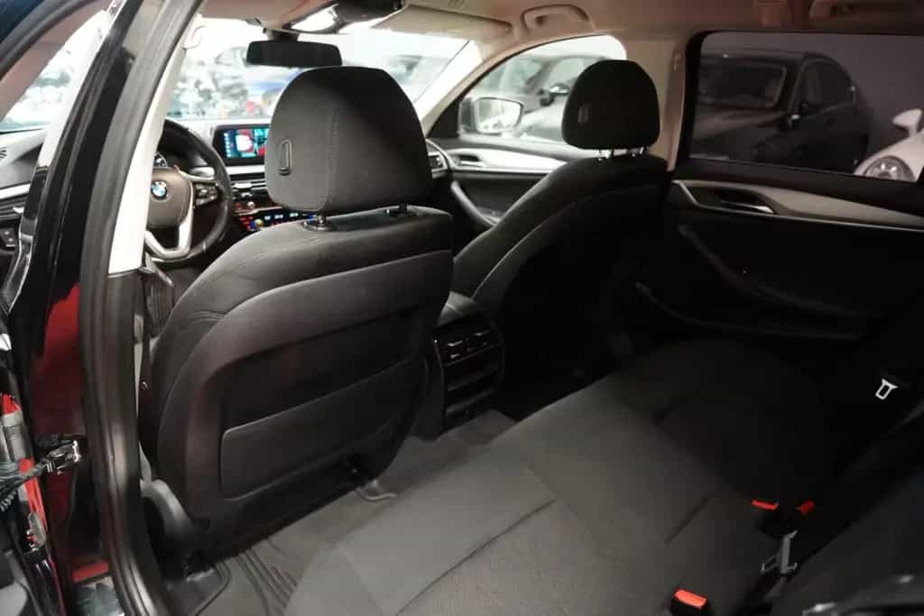 BMW 520 d G31 Touring *Unfallfrei*360°Cam*AHK 04/2018-photo-29