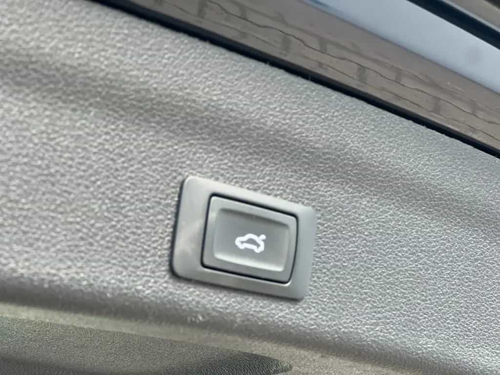 Audi A6 Avant 40 TDI design/19"/Kamera/MMI 12/2018-photo-27