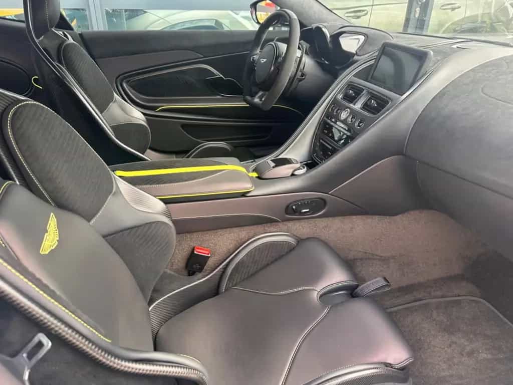 Aston Martin DBS 5.2 V12 770 Ultimate PPF  full B&O 08/2024-photo-15
