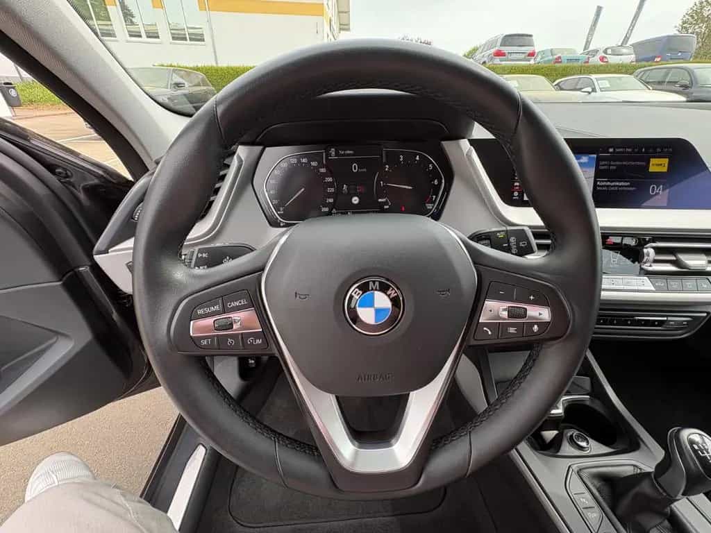 BMW 118 1 Limousine | 67.000 Km | NAVI | PDC | 12/2020-photo-18