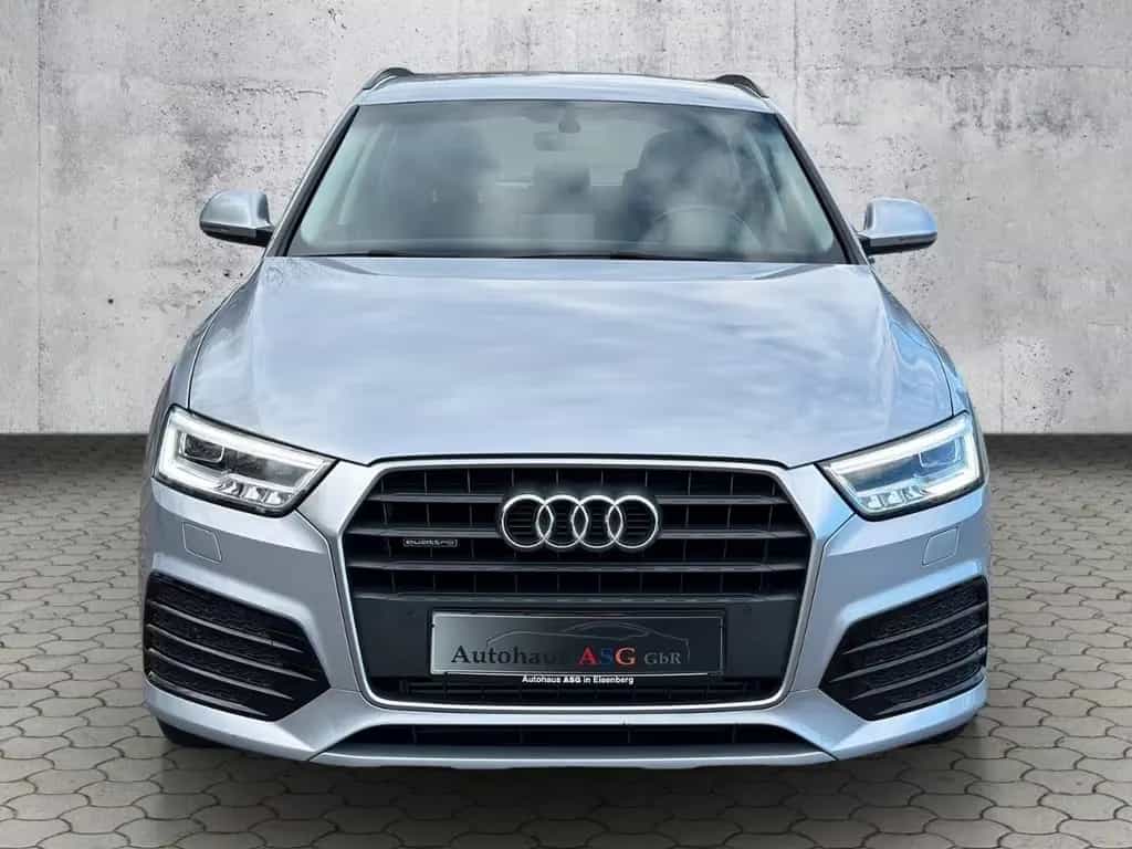 Audi Q3 2.0 TFSI Sport quattro*LED*Navig.*KeylessGO* 03/2017-photo-1