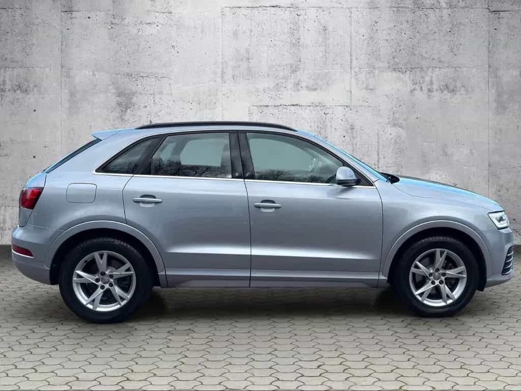 Audi Q3 2.0 TFSI Sport quattro*LED*Navig.*KeylessGO* 03/2017-photo-7