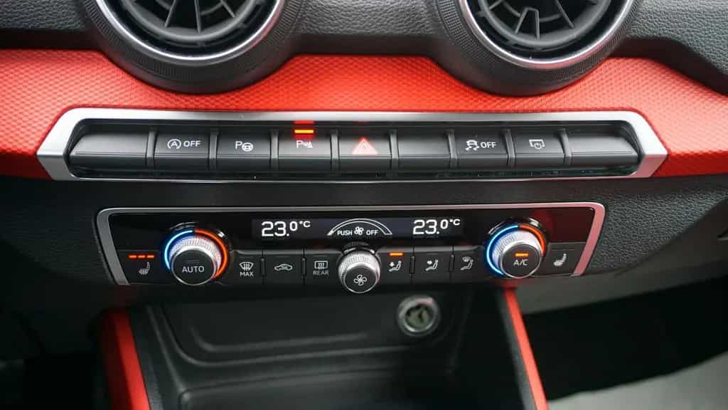 Audi Q2 1.4TFSI Sport*LED Scheinwerf.*AHK*Kamera*ACC* 08/2017-photo-23
