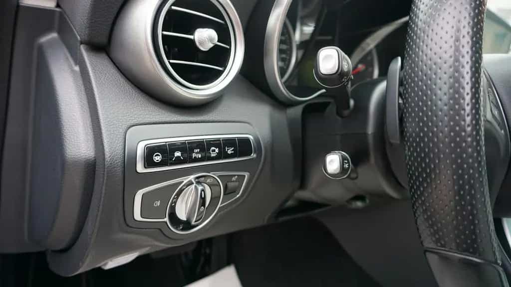 Mercedes-Benz C 200 C200 T 4Matic*LED*Burmester*AHK*Standh.*Pano*HUD 12/2016-photo-17