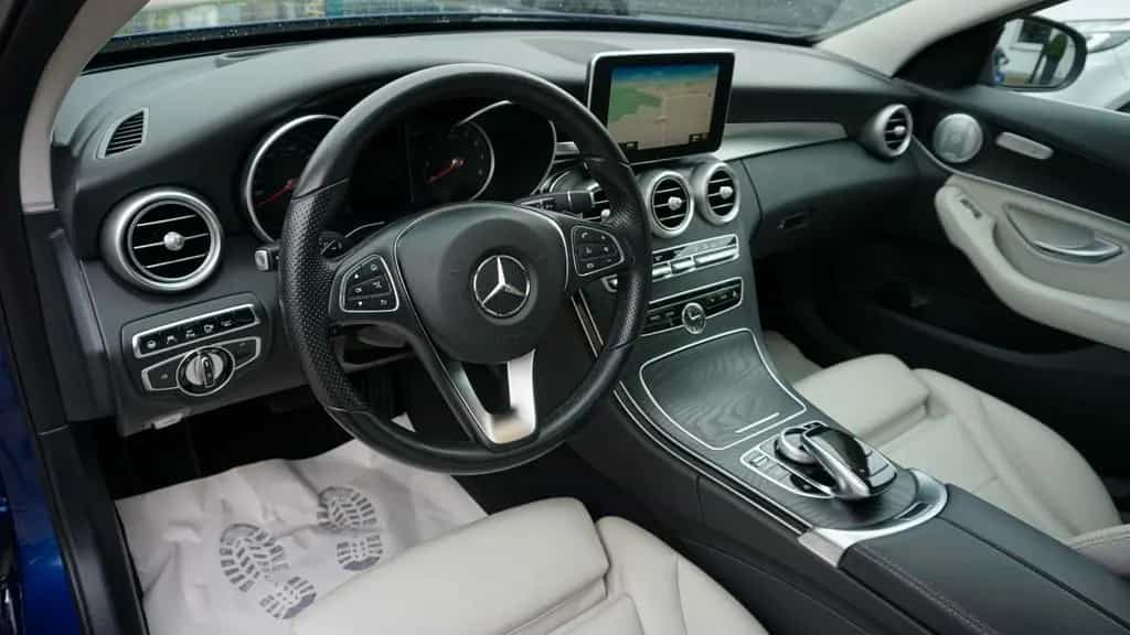 Mercedes-Benz C 200 C200 T 4Matic*LED*Burmester*AHK*Standh.*Pano*HUD 12/2016-photo-7