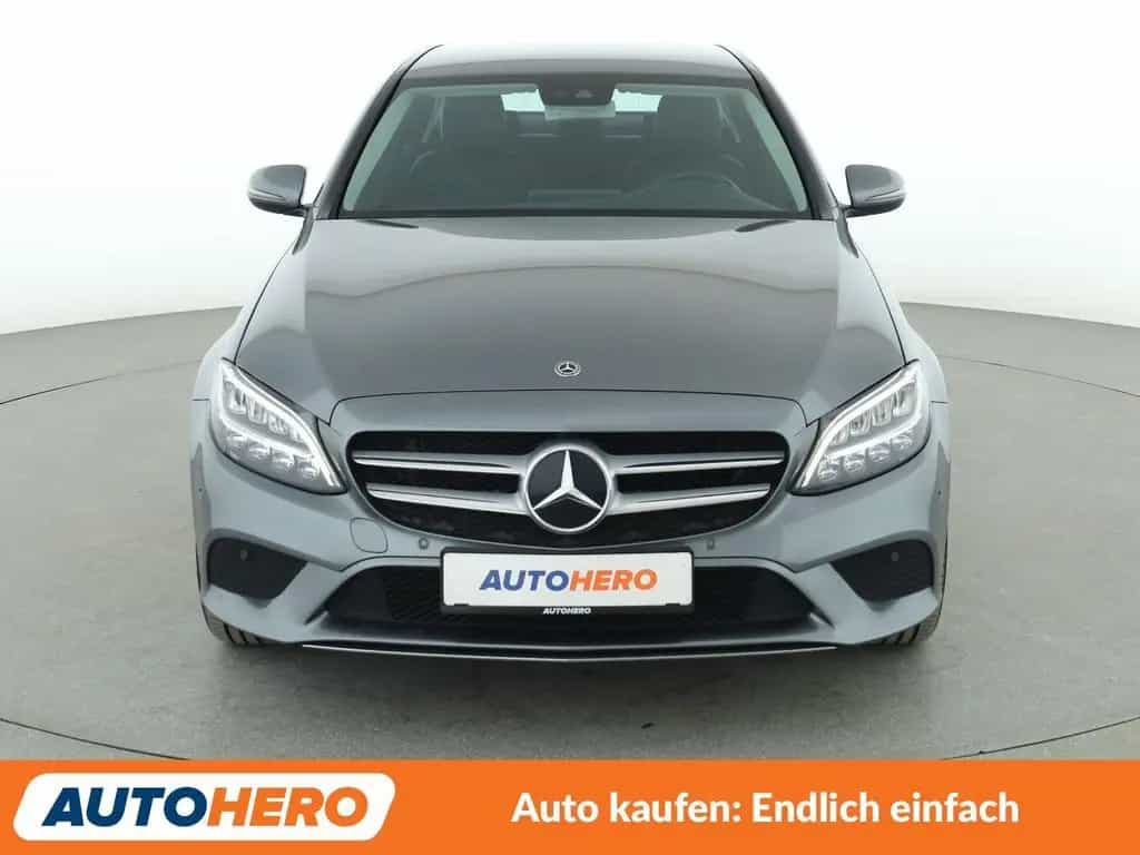 Mercedes-Benz C 180 C-Klasse C 180 CGI Avantgarde Aut.*NAV*LED*TEMPO 01/2019-photo-8