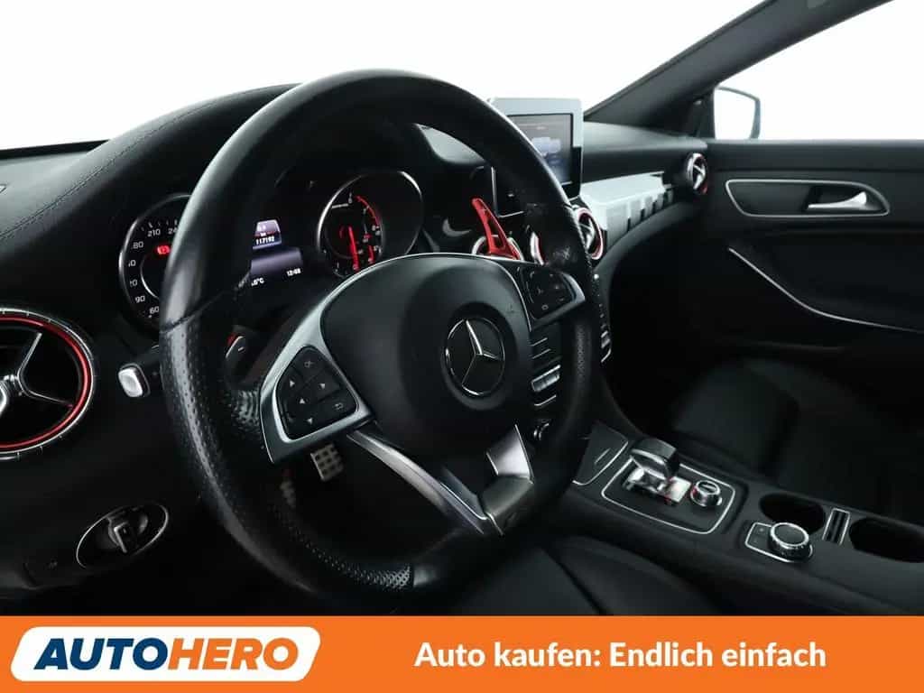 Mercedes-Benz CLA 45 AMG CLA-Klasse CLA 45 AMG 4Matic Aut.*NAV*LED*TEMPO* 05/2018-photo-10