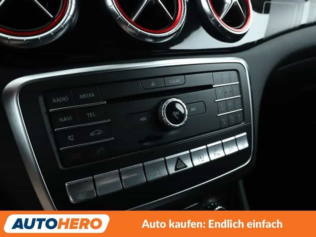 Mercedes-Benz CLA 45 AMG CLA-Klasse CLA 45 AMG 4Matic Aut.*NAV*LED*TEMPO* 05/2018-photo-21