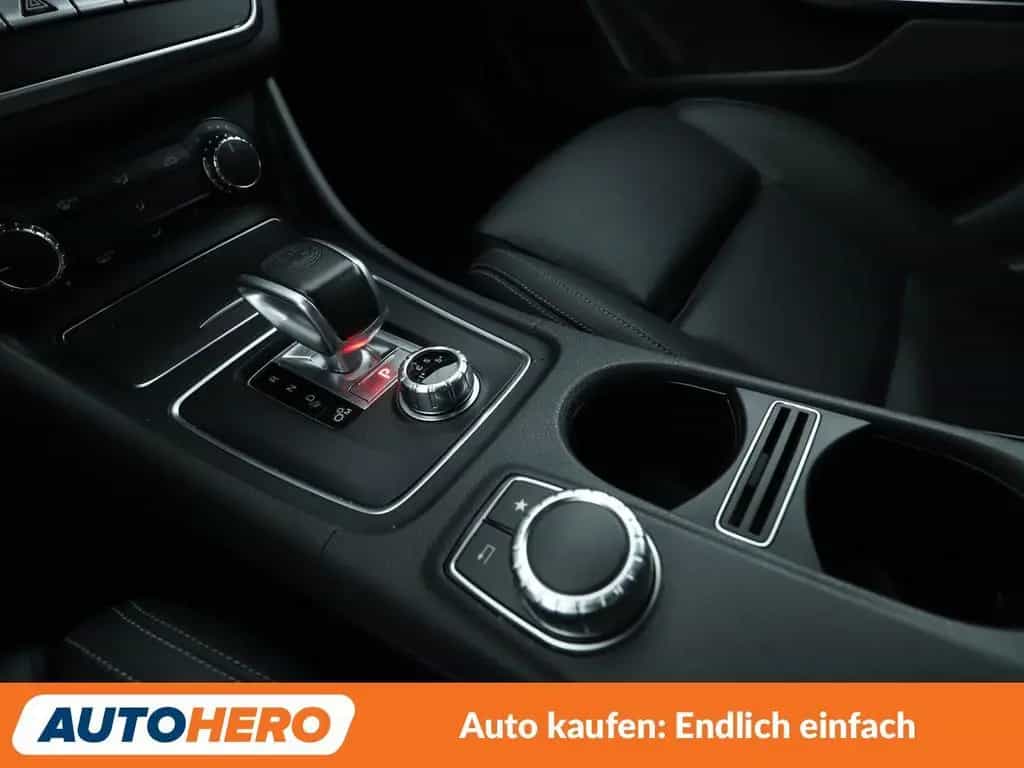 Mercedes-Benz CLA 45 AMG CLA-Klasse CLA 45 AMG 4Matic Aut.*NAV*LED*TEMPO* 05/2018-photo-22