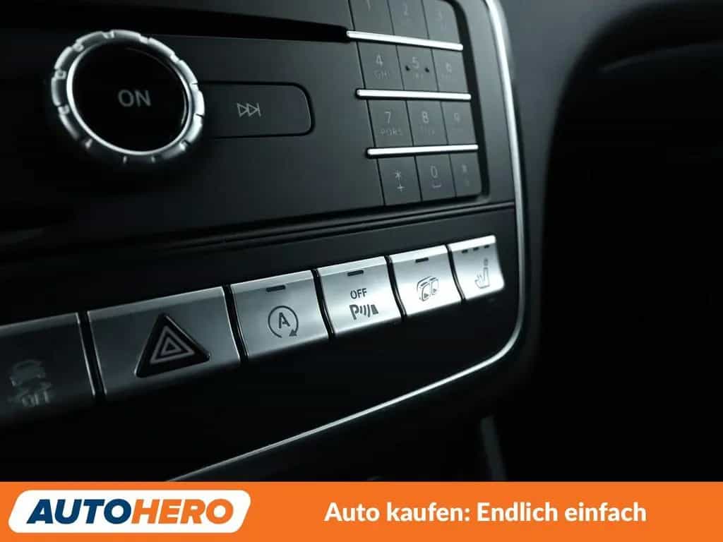 Mercedes-Benz CLA 45 AMG CLA-Klasse CLA 45 AMG 4Matic Aut.*NAV*LED*TEMPO* 05/2018-photo-26