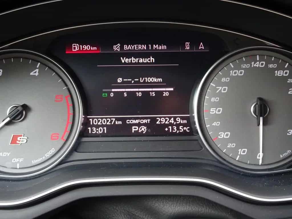 Audi S4 Avant 3.0 TDI quattro B9 08/2020-photo-19