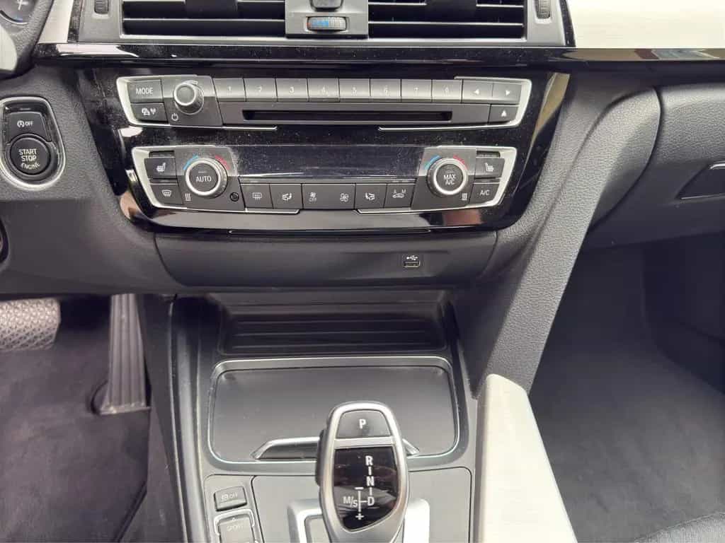 BMW 430 d  Coupe xDrive Standheizung 1Hand Head-Up 01/2020-photo-14