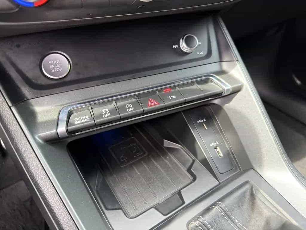 Audi Q3 40 2.0TFSI quattro S line/VIRT.COCKPIT/NAVI/K 02/2019-photo-17