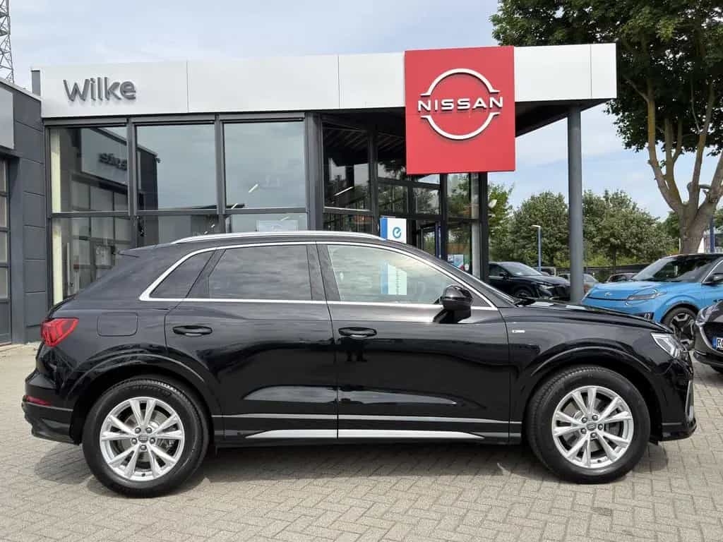 Audi Q3 40 2.0TFSI quattro S line/VIRT.COCKPIT/NAVI/K 02/2019-photo-3