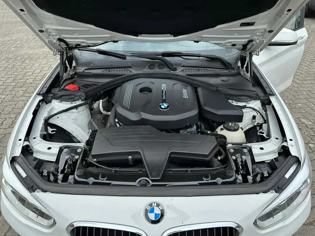 BMW 116 i Advantage Lim. 5-trg. 85000 km 02/2016-photo-16