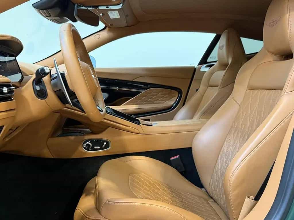 Aston Martin DB12 4.0 V8 | Satin Racing Green | 21 Felgen Sat 08/2024-photo-12
