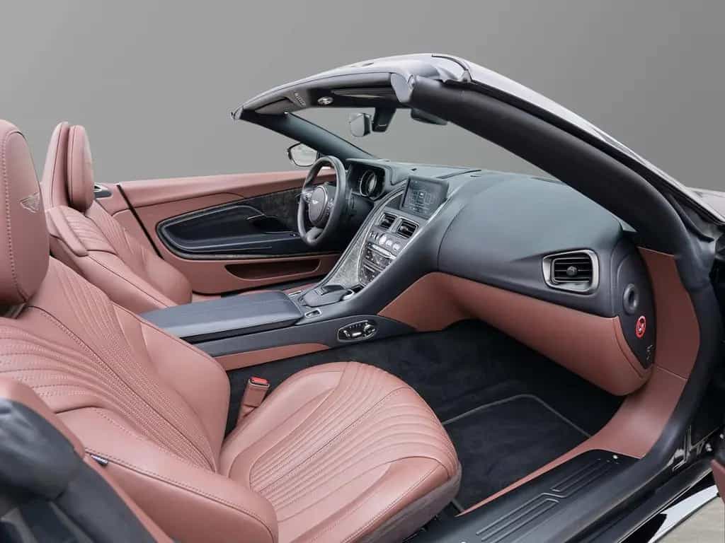 Aston Martin DB11 Volante Xenon Grey / Havana Tan nur 15508km 03/2023-photo-31