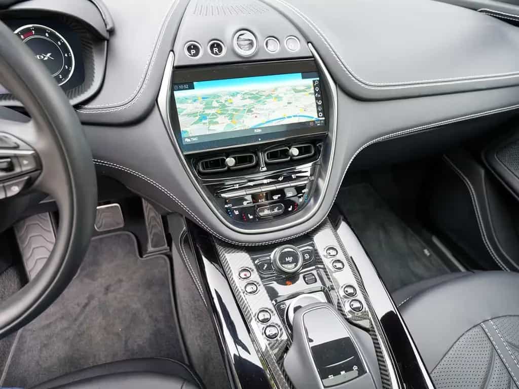 Aston Martin DBX 707 Titanium Grey / Onyx Black PPF Matt 03/2023-photo-23