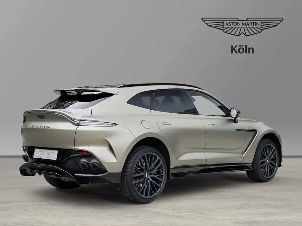 Aston Martin DBX 707 Titanium Grey / Onyx Black PPF Matt 03/2023-photo-3