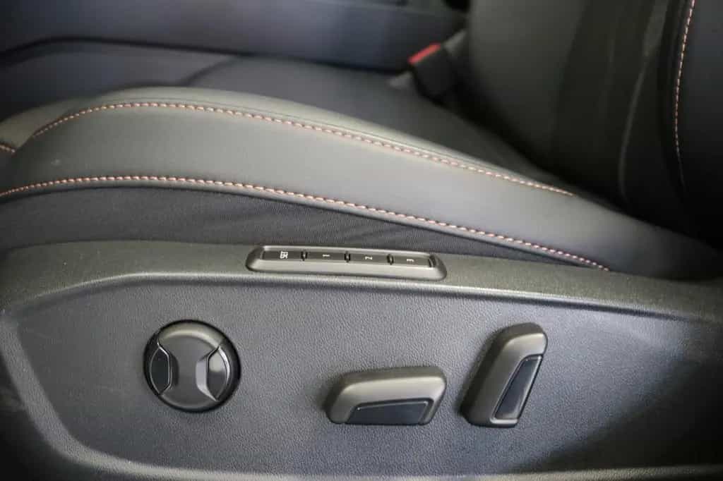 Cupra Formentor VZ 4Drive DCC Pano Kamera Leder ACC 08/2022-photo-15