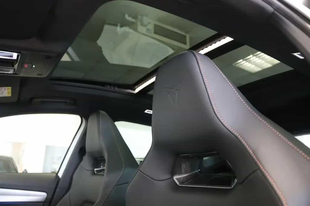 Cupra Formentor VZ 4Drive DCC Pano Kamera Leder ACC 08/2022-photo-16