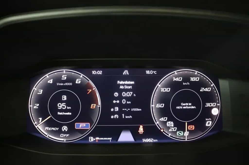 Cupra Formentor VZ 4Drive DCC Pano Kamera Leder ACC 08/2022-photo-20