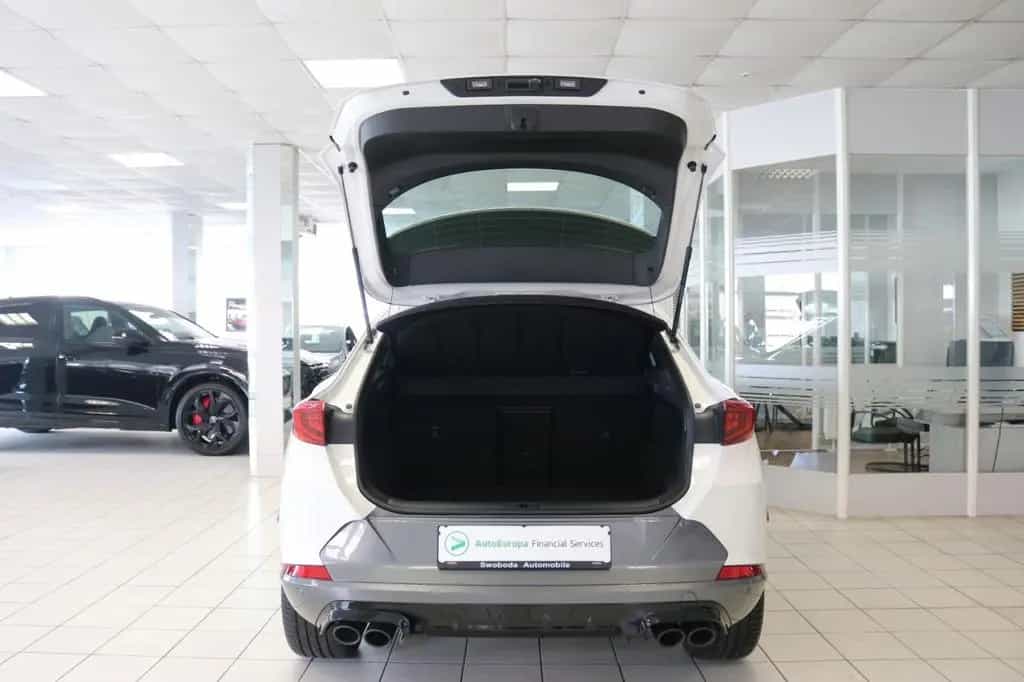 Cupra Formentor VZ 4Drive DCC Pano Kamera Leder ACC 08/2022-photo-6