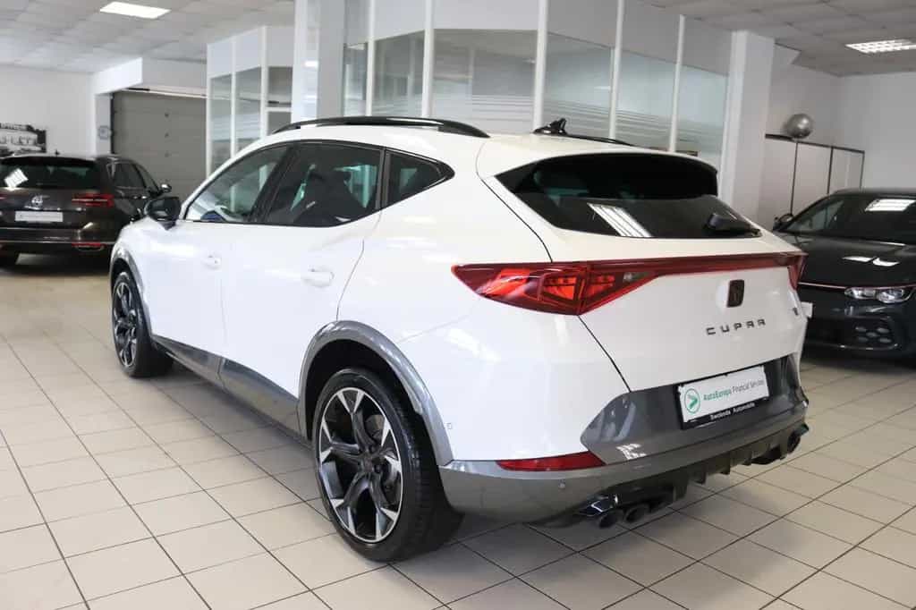 Cupra Formentor VZ 4Drive DCC Pano Kamera Leder ACC 08/2022-photo-9