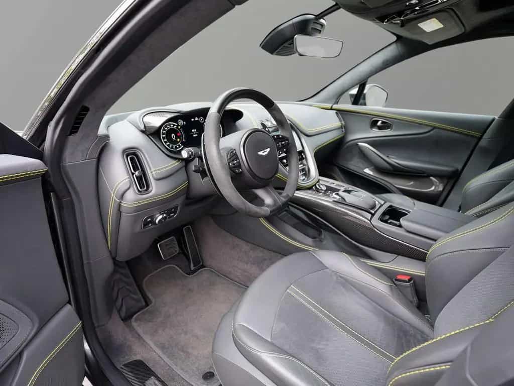 Aston Martin DBX 707 Magneti Silver / Phantom Grey Carbon Ext 03/2023-photo-20