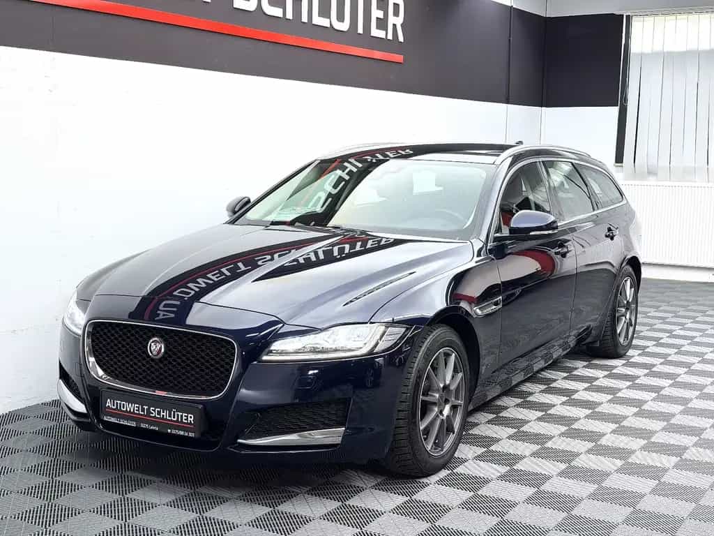 Jaguar XF Sportbrake Prestige *LED*SHZ*AHK*RFK* 08/2019-photo-0