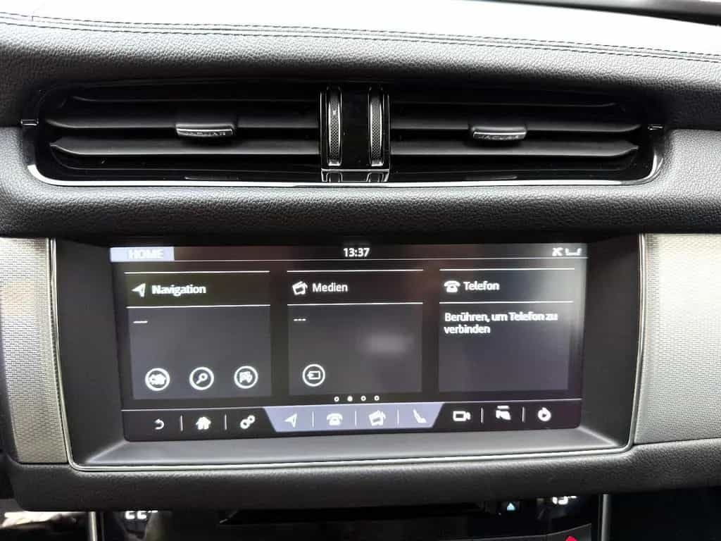 Jaguar XF Sportbrake Prestige *LED*SHZ*AHK*RFK* 08/2019-photo-13
