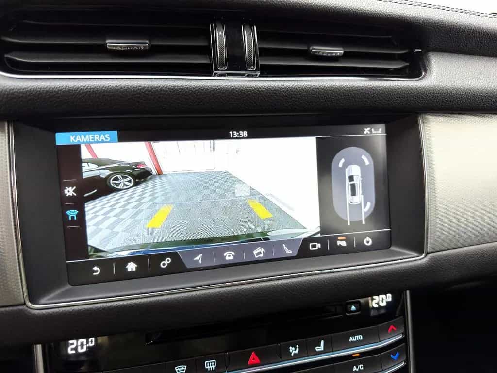 Jaguar XF Sportbrake Prestige *LED*SHZ*AHK*RFK* 08/2019-photo-14