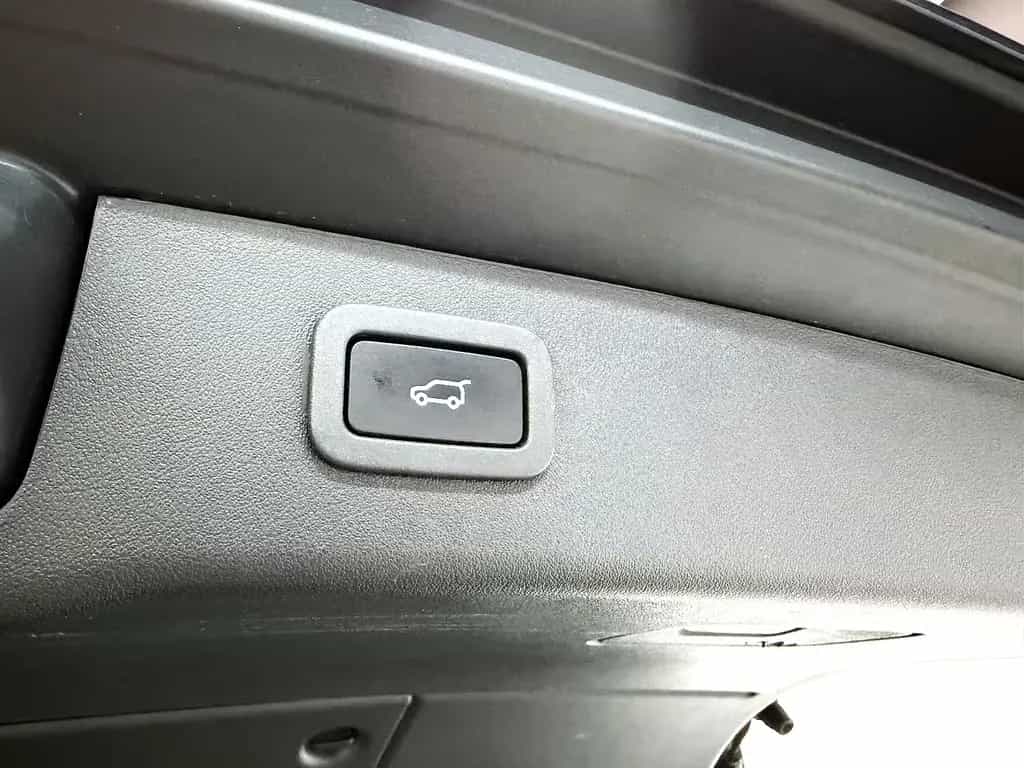 Jaguar XF Sportbrake Prestige *LED*SHZ*AHK*RFK* 08/2019-photo-6