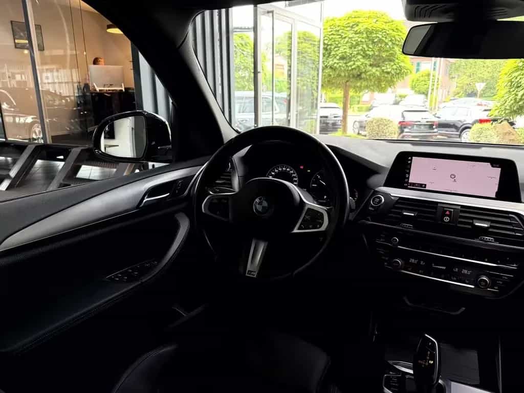 BMW X3 20d xDrive Advantage LED Navi RCAM AHK 03/2020-photo-13