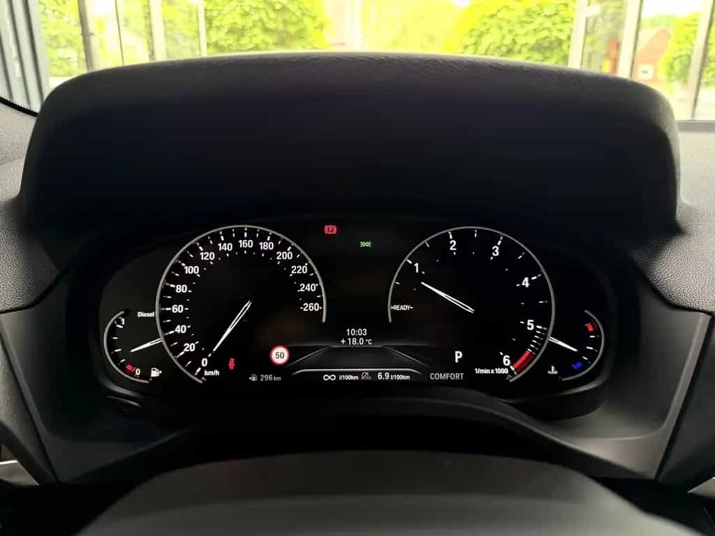 BMW X3 20d xDrive Advantage LED Navi RCAM AHK 03/2020-photo-17