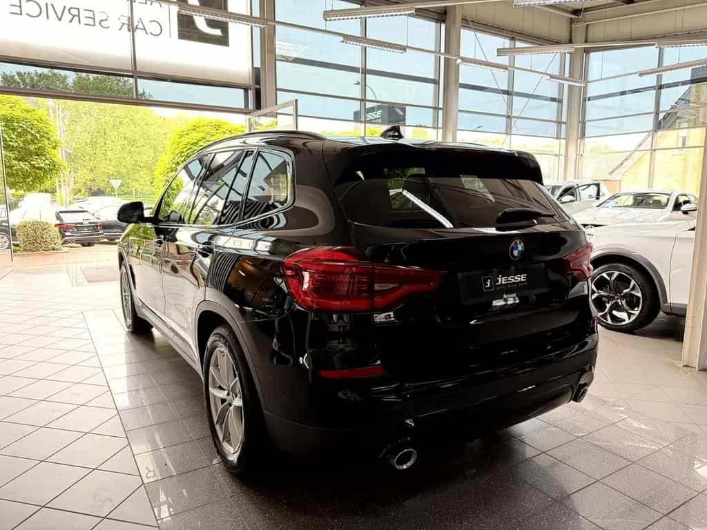 BMW X3 20d xDrive Advantage LED Navi RCAM AHK 03/2020-photo-6