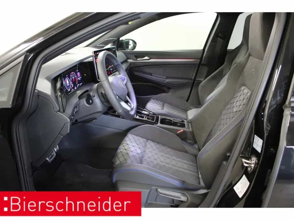Volkswagen Golf 8 1.5 eTSI DSG PA 2x R-Line Black Style 18 10/2025-photo-3